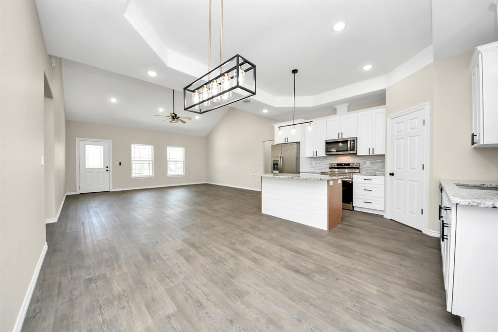 702 Clara Avenue, El Campo, Texas image 23
