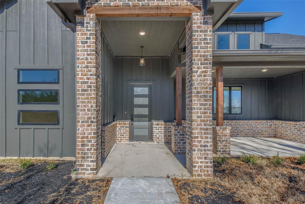 10414 Cornwall Ln, Iola, Texas image 4