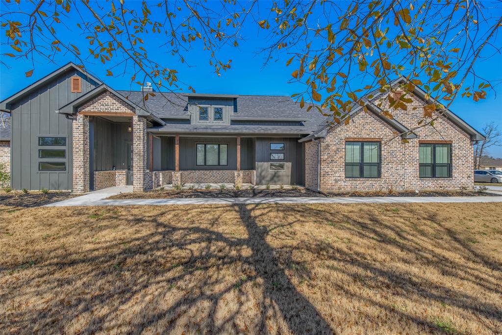 10414 Cornwall Ln, Iola, Texas image 1