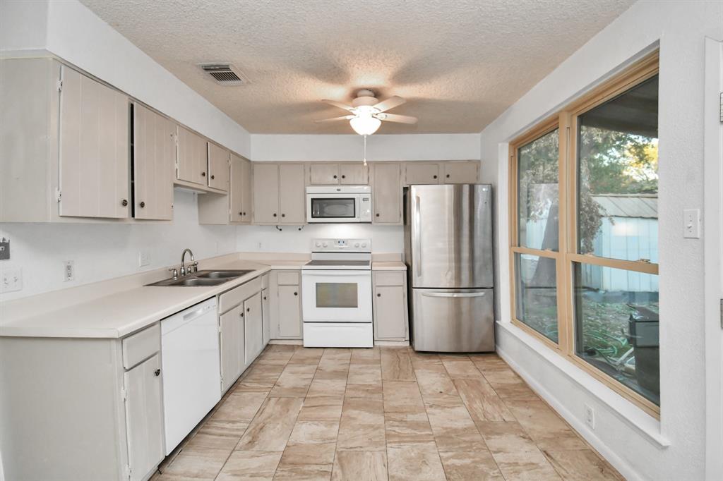 15011 Cypress Ridge Drive, Cypress, Texas image 22