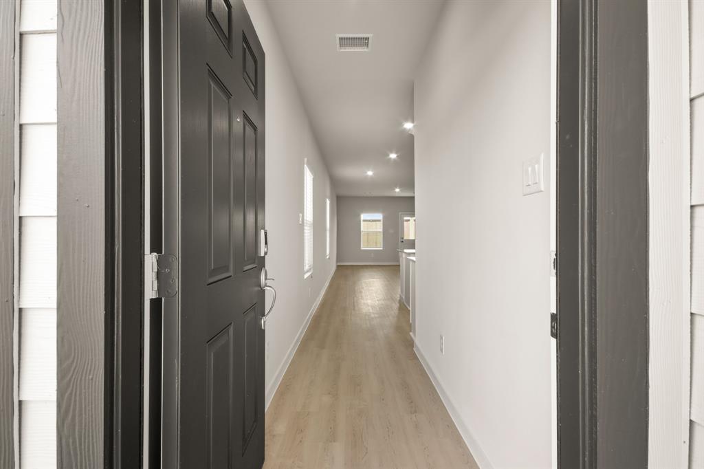 7826 Ruthie Ravine Court