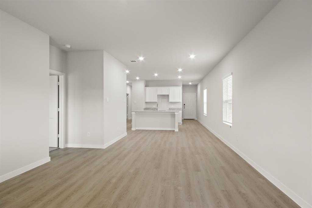 7826 Ruthie Ravine Court