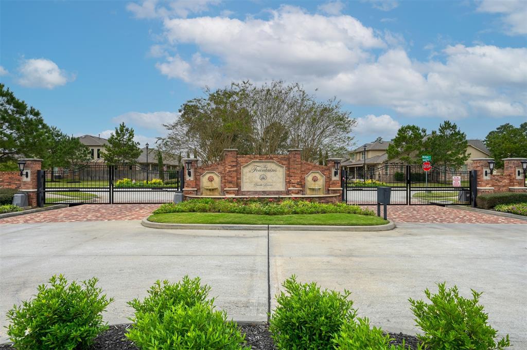 15331 Westland Gate Drive, Conroe, Texas image 31