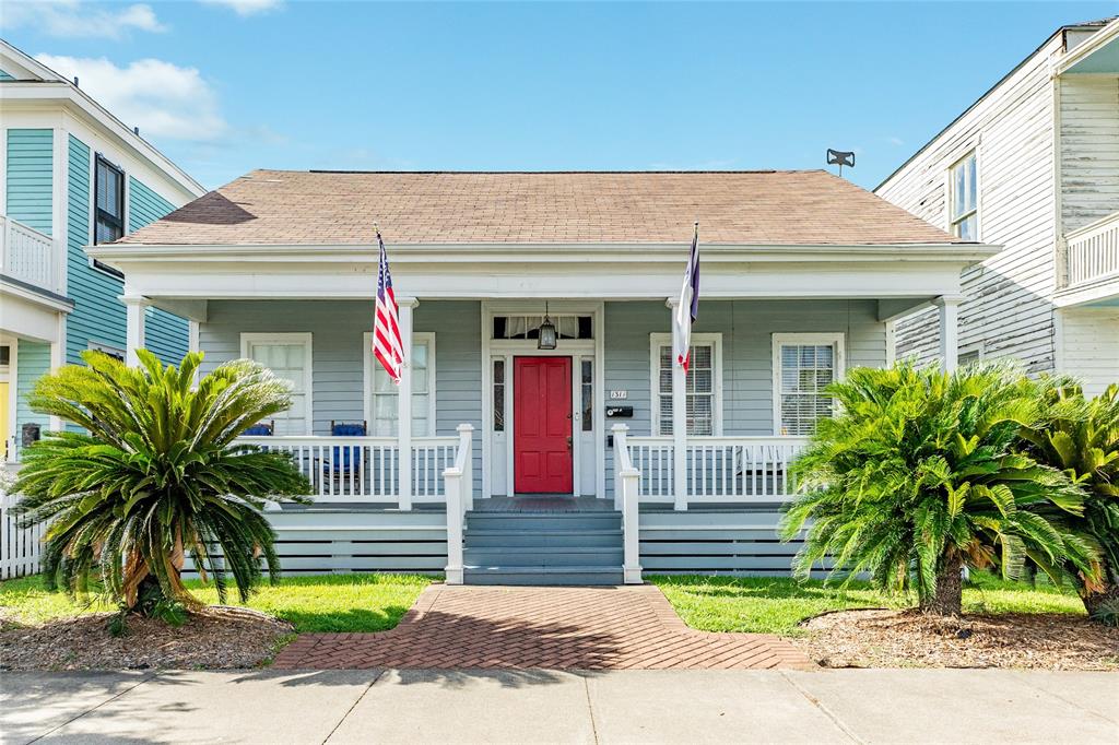 1311 Church Street, Galveston, Texas image 1