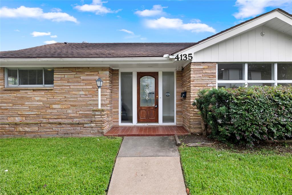 4135 Levonshire Drive