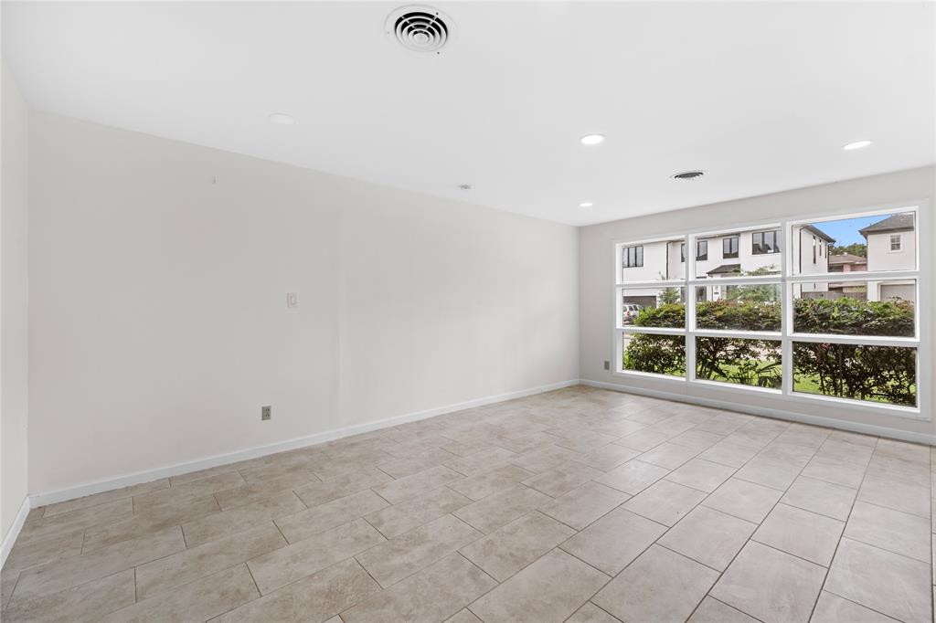 4135 Levonshire Drive