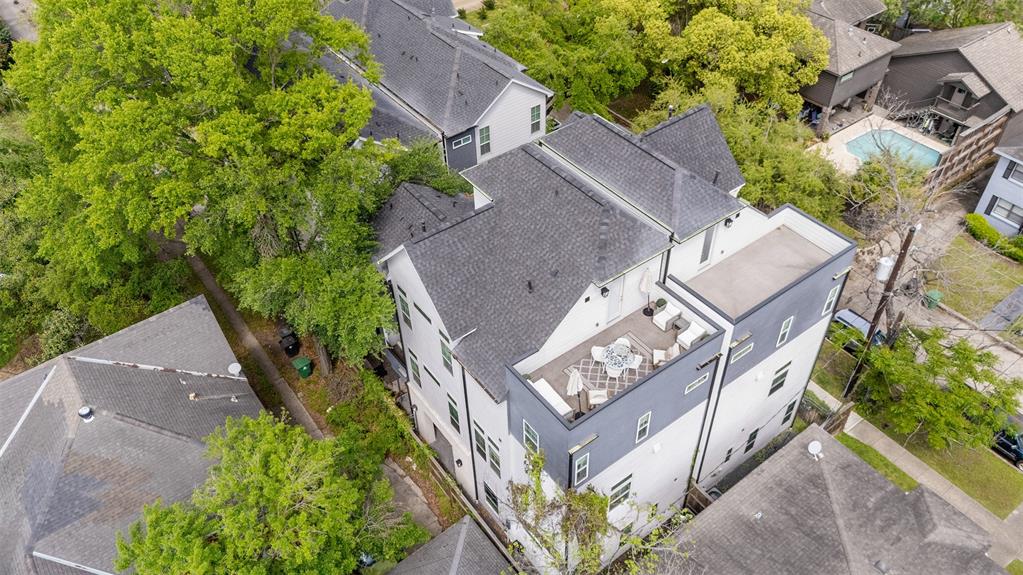 4504 Yupon Street, Houston, Texas image 1