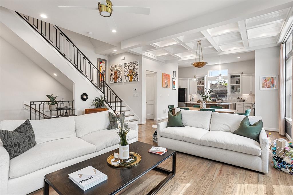 4504 Yupon Street, Houston, Texas image 8