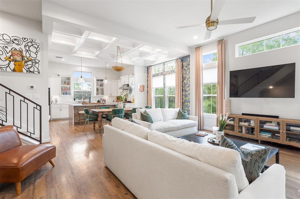 4504 Yupon Street, Houston, Texas image 10