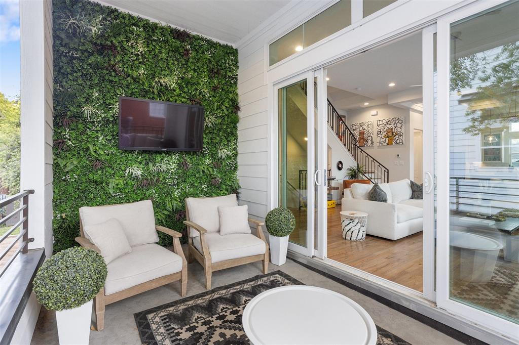 4504 Yupon Street, Houston, Texas image 14