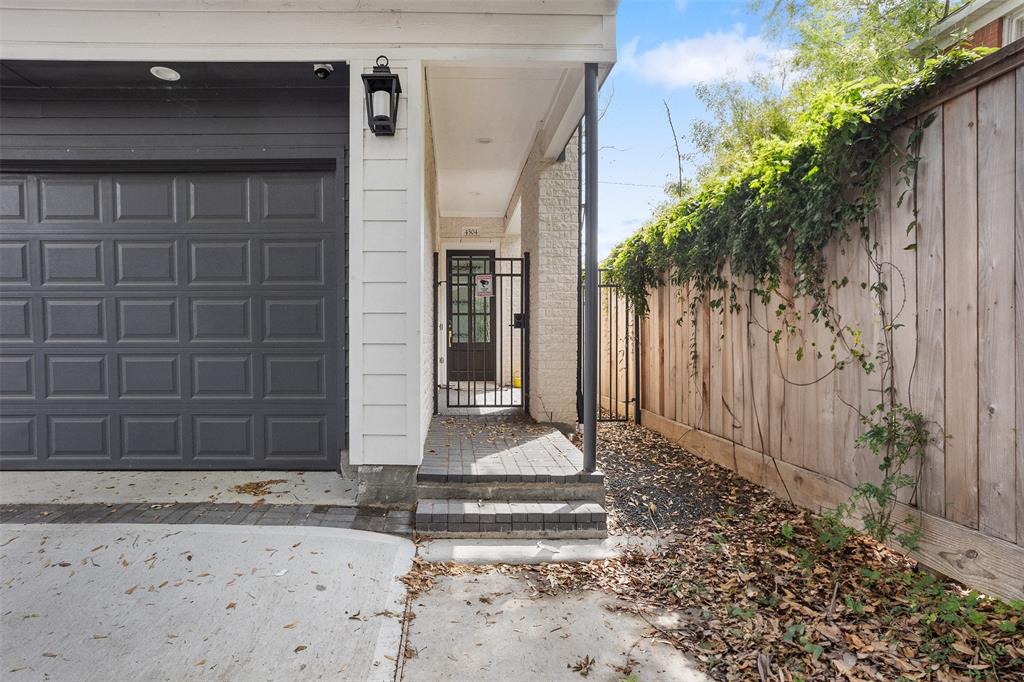 4504 Yupon Street, Houston, Texas image 44