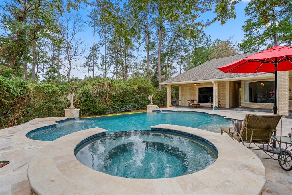 11 Bracebridge Drive, The Woodlands, Texas image 39