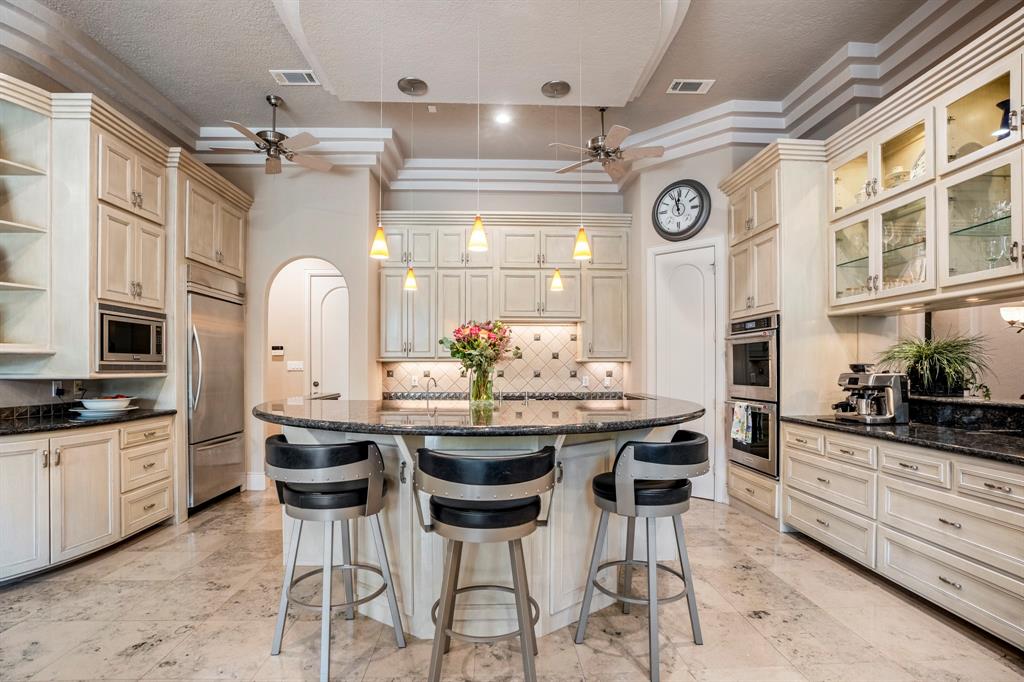 11 Bracebridge Drive, The Woodlands, Texas image 18