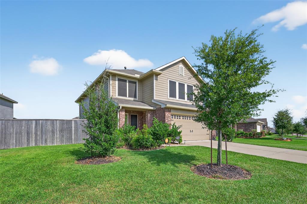 8630 River Crest Drive