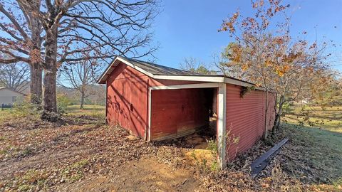 A home in Crockett