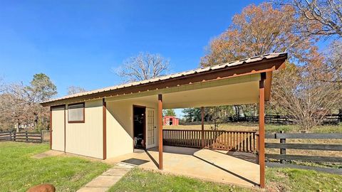 A home in Crockett