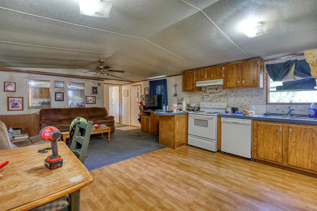 20196 County Road 120, Iola, Texas image 10