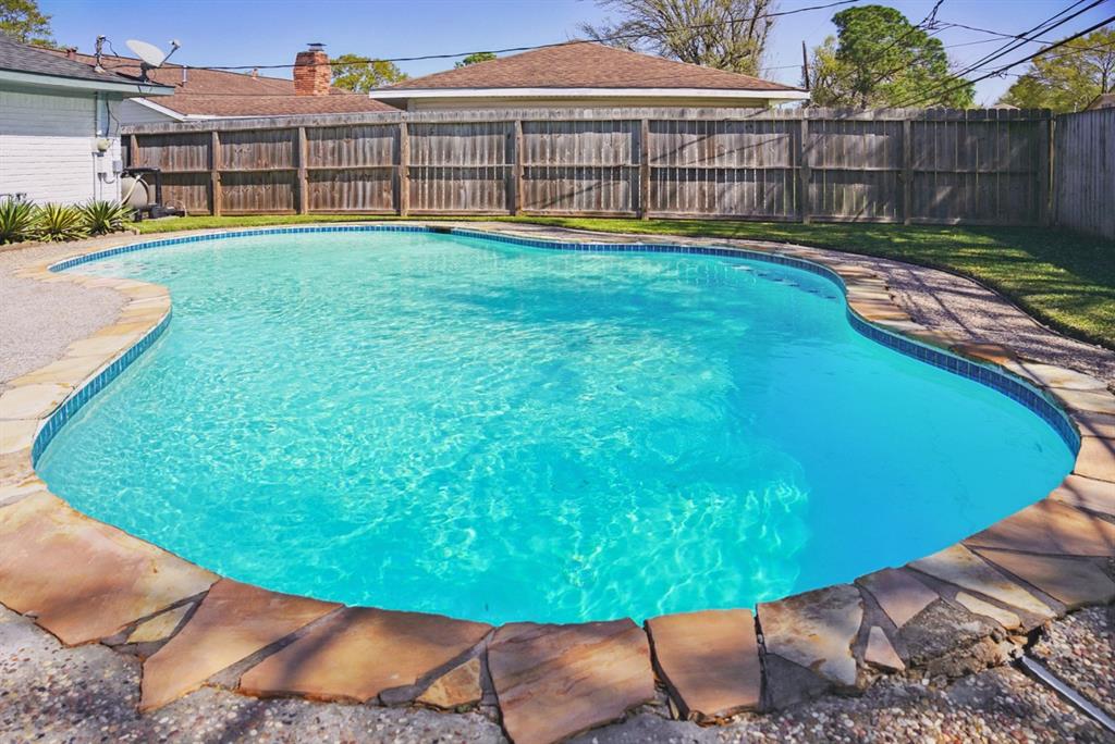 10430 Shell Rock Road Rd, La Porte, Texas image 4