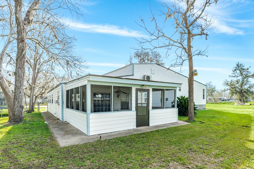 1725 County Road 244e, Brazoria, Texas image 24