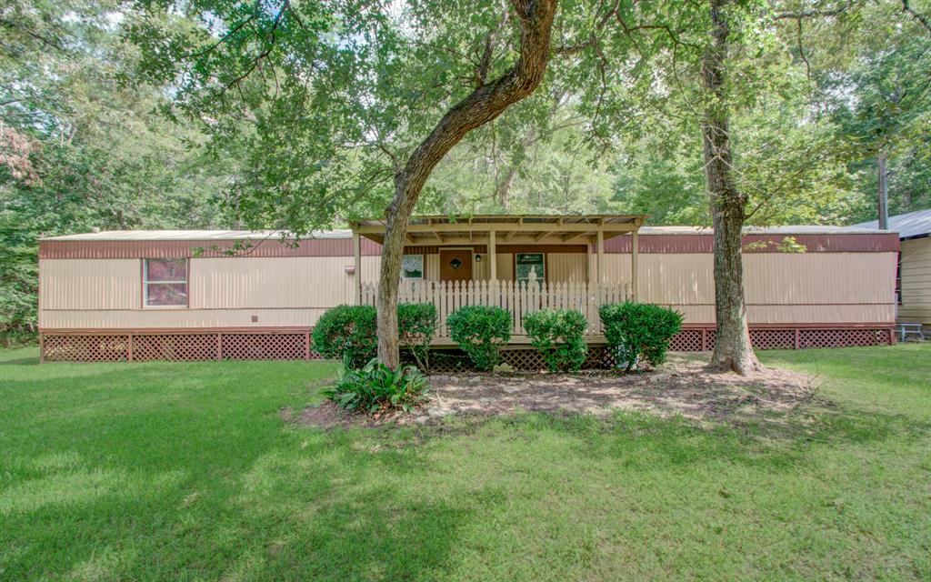 28216 Walnut Hill Drive, Hockley, Texas image 4