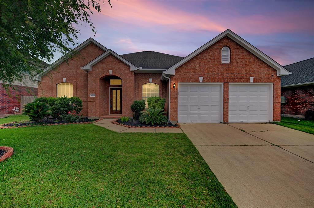 16814 Tower Ridge, Friendswood, Texas image 3