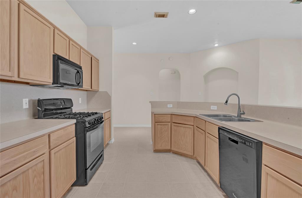 16814 Tower Ridge, Friendswood, Texas image 19