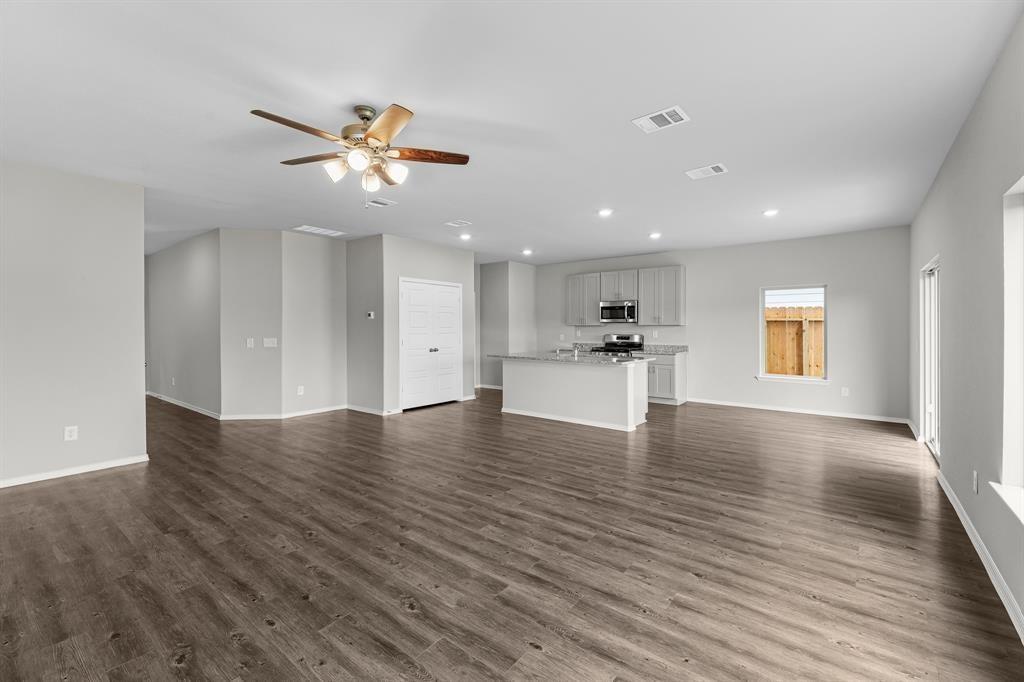 13615 Bay Springs Drive, Conroe, Texas image 6