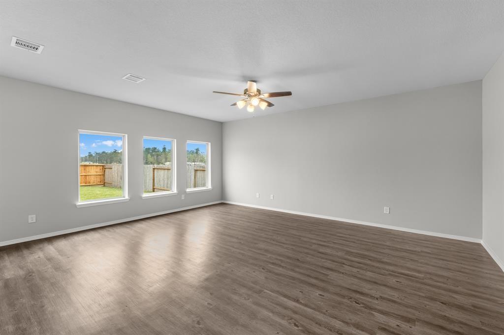 13615 Bay Springs Drive, Conroe, Texas image 4