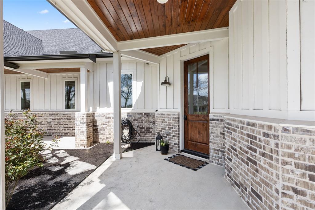 501 Wimberly Circle, Hempstead, Texas image 4