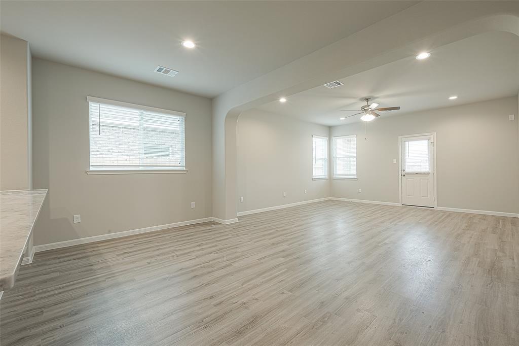 5926 Bright Keel Drive, Katy, Texas image 11