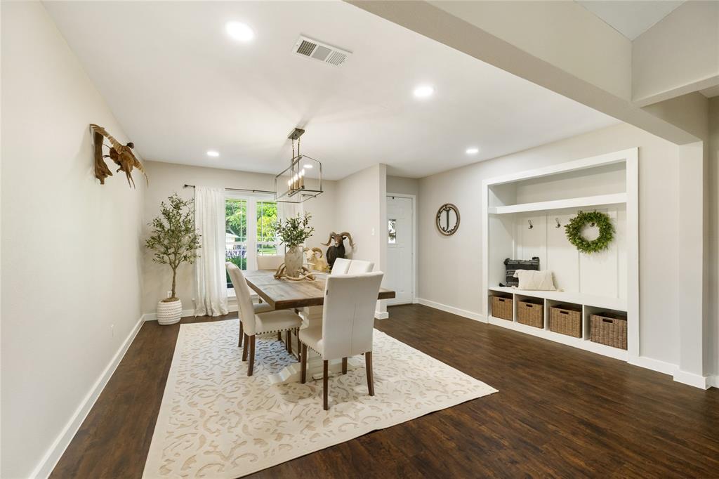 1209 Kansas Avenue, Anahuac, Texas image 3