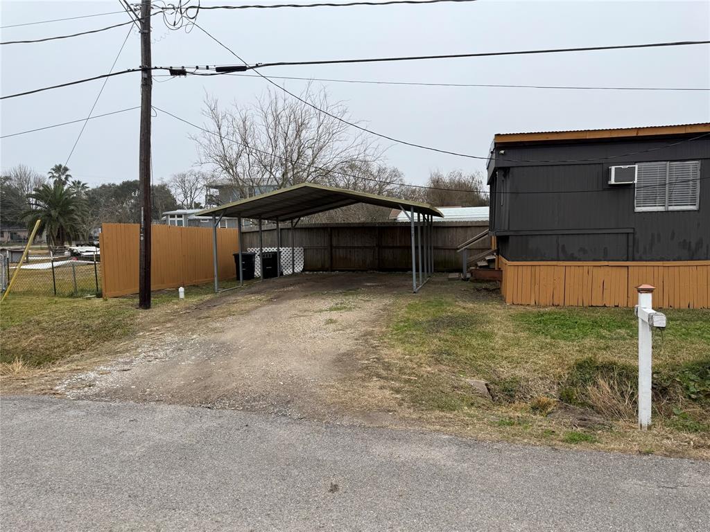 403 Avenue Avenue, San Leon, Texas image 4