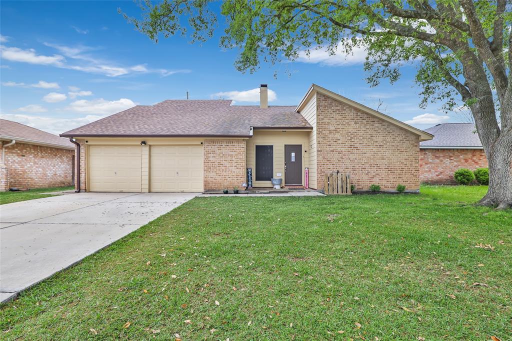 422 Vane Way, Crosby, Texas image 1