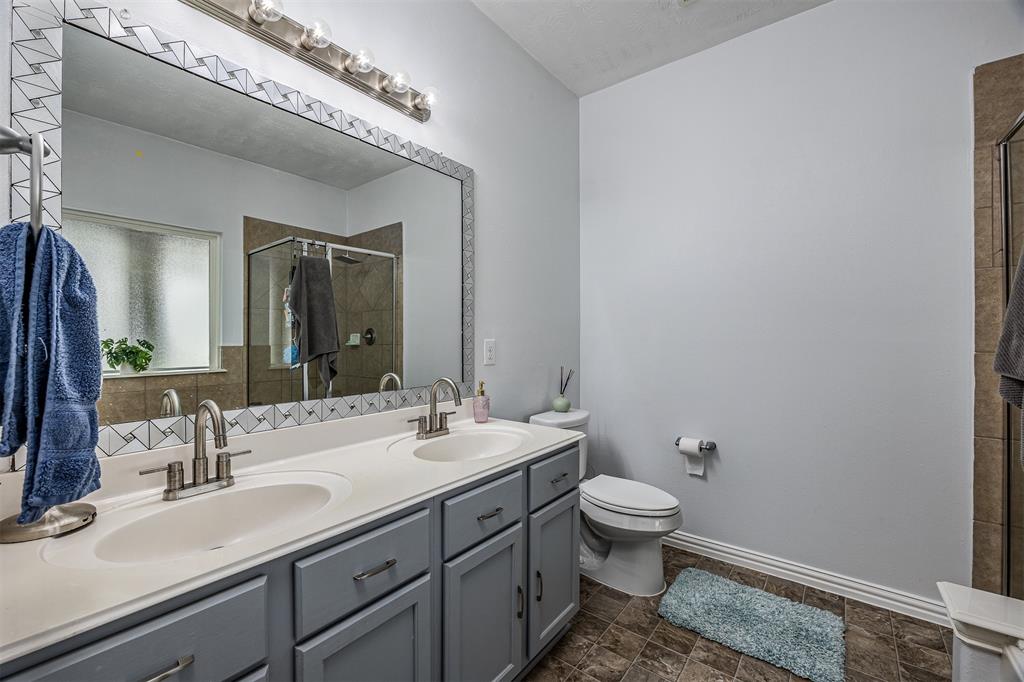 3803 Hunters Trail, Baytown, Texas image 21
