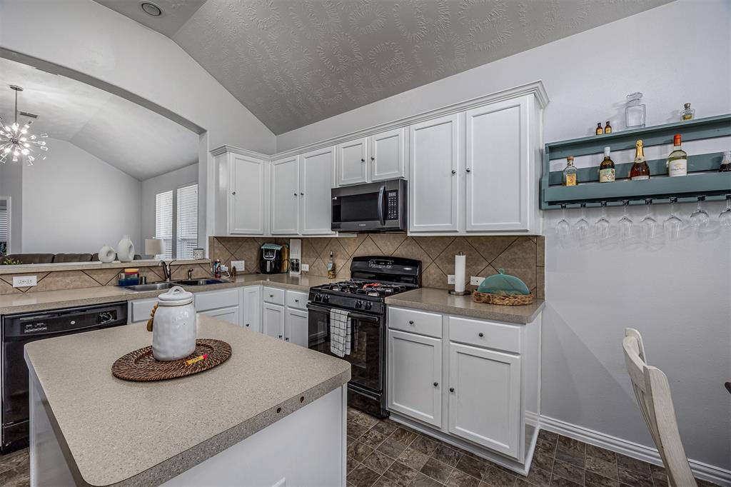 3803 Hunters Trail, Baytown, Texas image 15