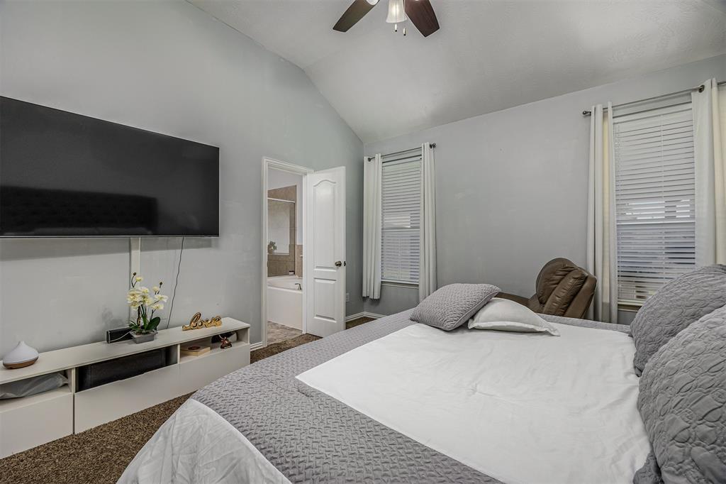 3803 Hunters Trail, Baytown, Texas image 19