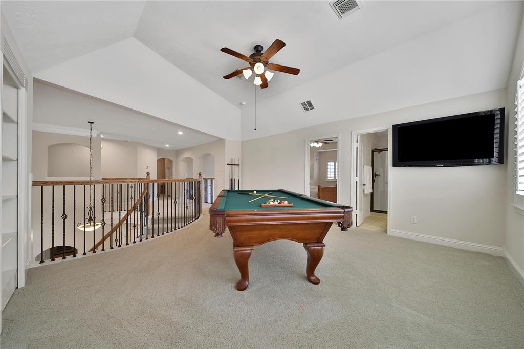 5714 Spring River Lane, Fulshear, Texas image 30