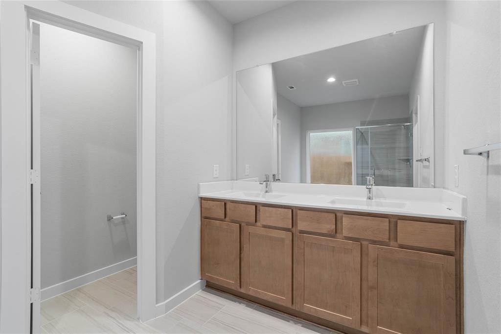 2634 Ivory Basewood Lane, Katy, Texas image 9
