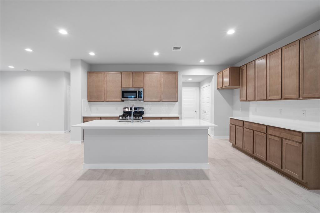 2634 Ivory Basewood Lane, Katy, Texas image 6