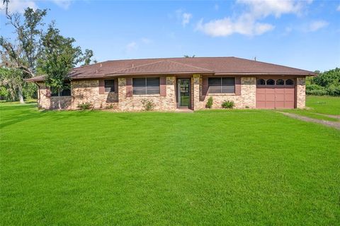 A home in Brazoria