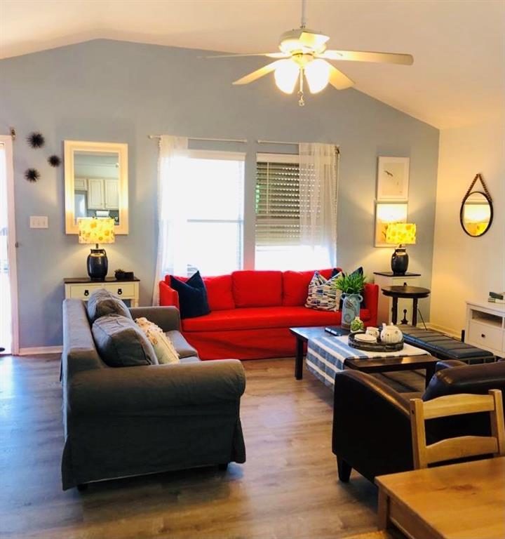 106 Coconut Road, Surfside Beach, Texas image 11
