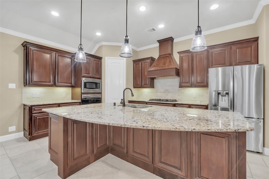 78 Lindenberry Circle, Spring, Texas image 7