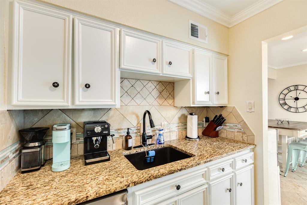 101 Pelican Place #3, Surfside Beach, Texas image 11