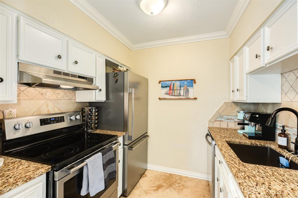 101 Pelican Place #3, Surfside Beach, Texas image 13