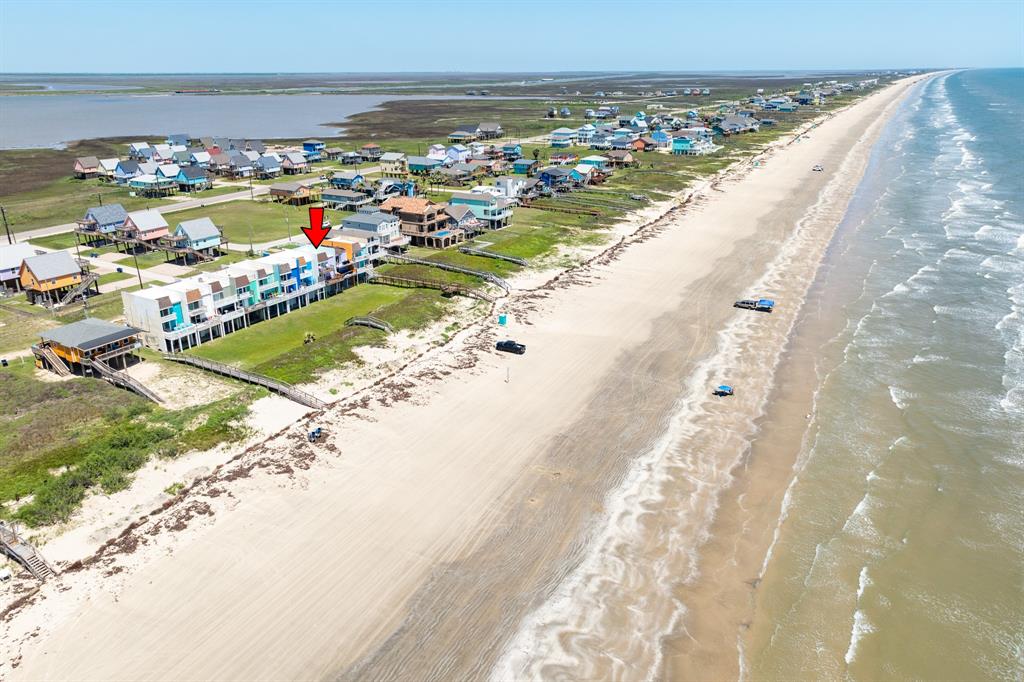 101 Pelican Place #3, Surfside Beach, Texas image 2