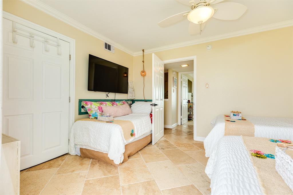 101 Pelican Place #3, Surfside Beach, Texas image 19