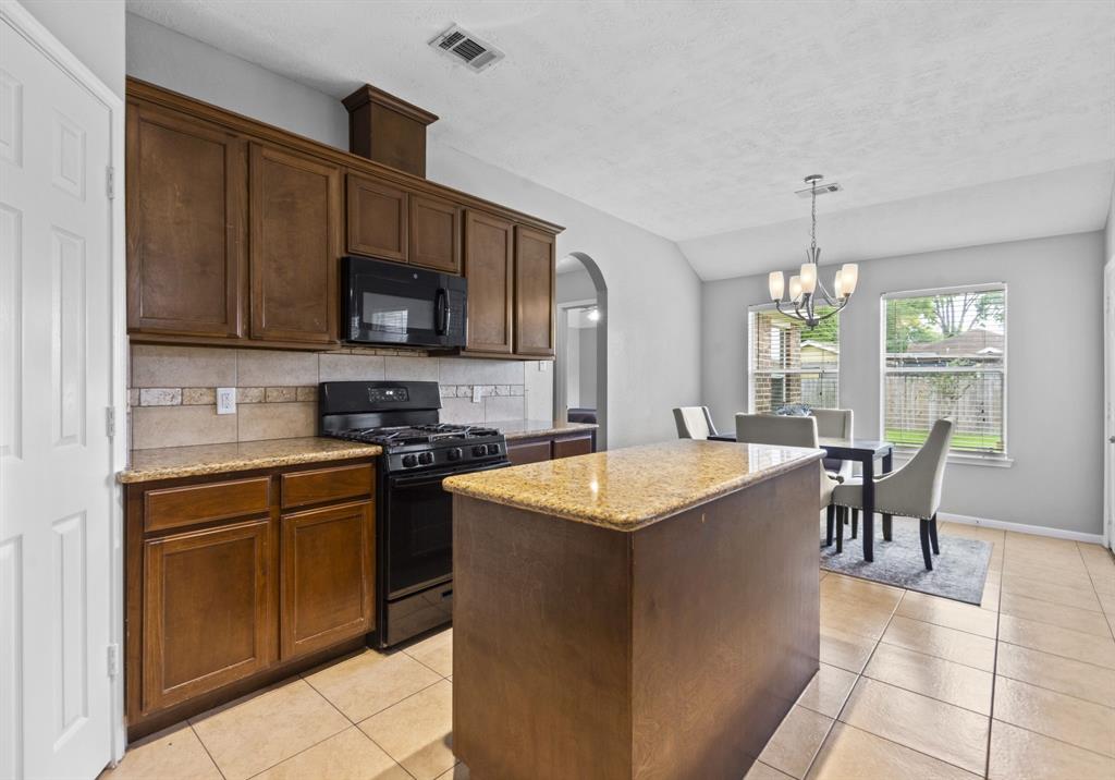 7719 Shotwell Street, Houston, Texas image 11