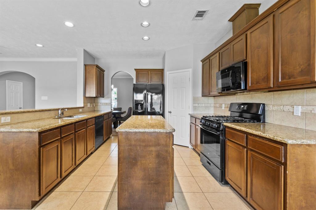7719 Shotwell Street, Houston, Texas image 10