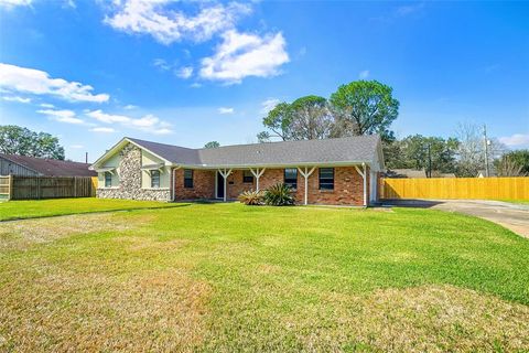 A home in Pearland
