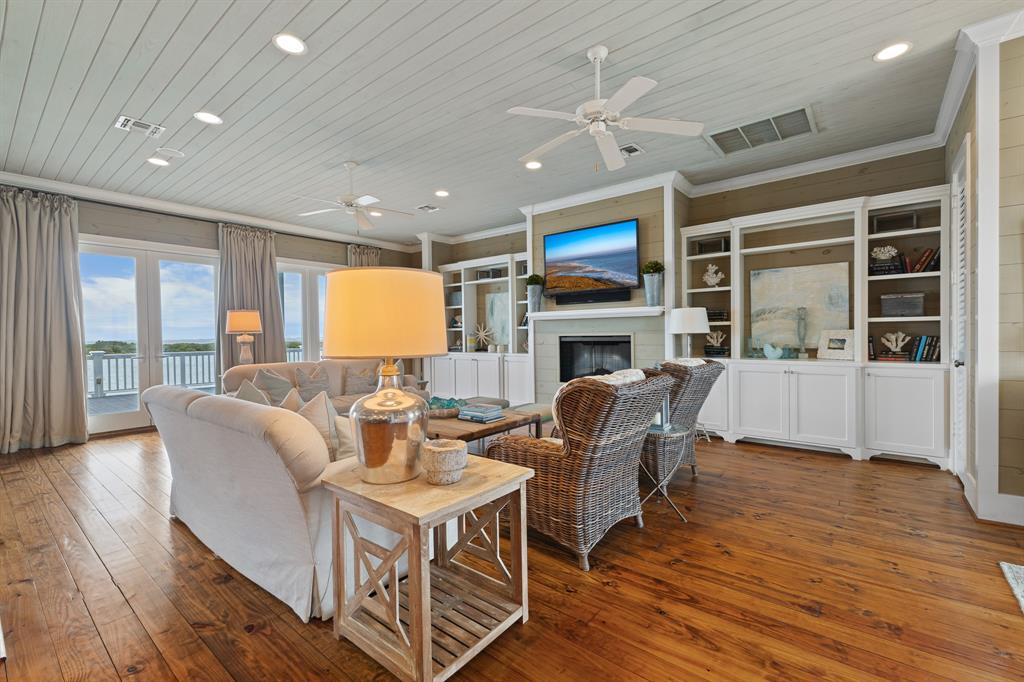 2910 11 Mile Road, Galveston, Texas image 6